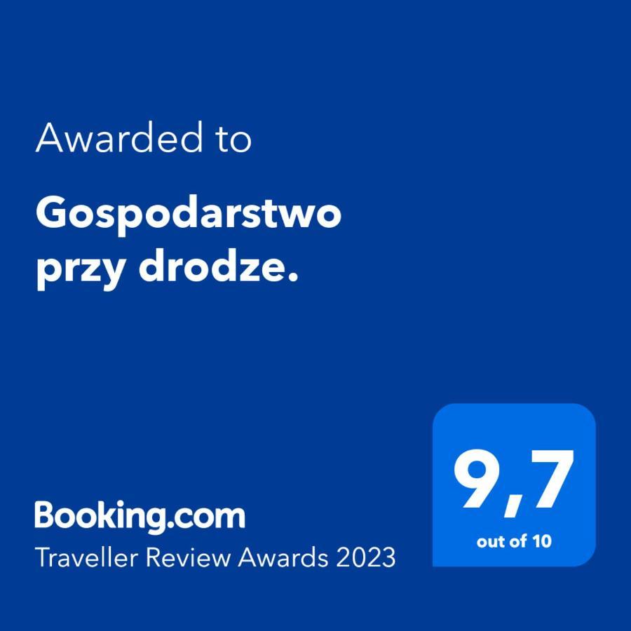 Gospodarstwo Przy Drodze. Czchow Bagian luar foto